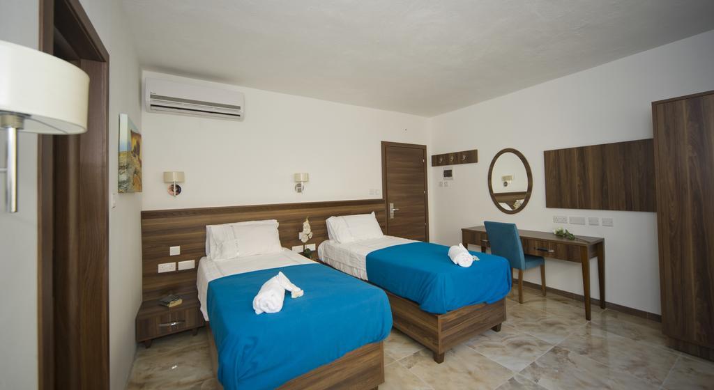 Slimiza Suites Слима Номер фото